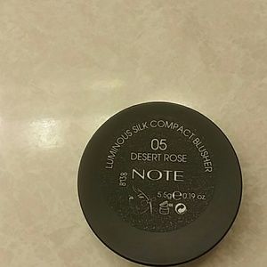Makeup - Note blush Makeup - Note blush